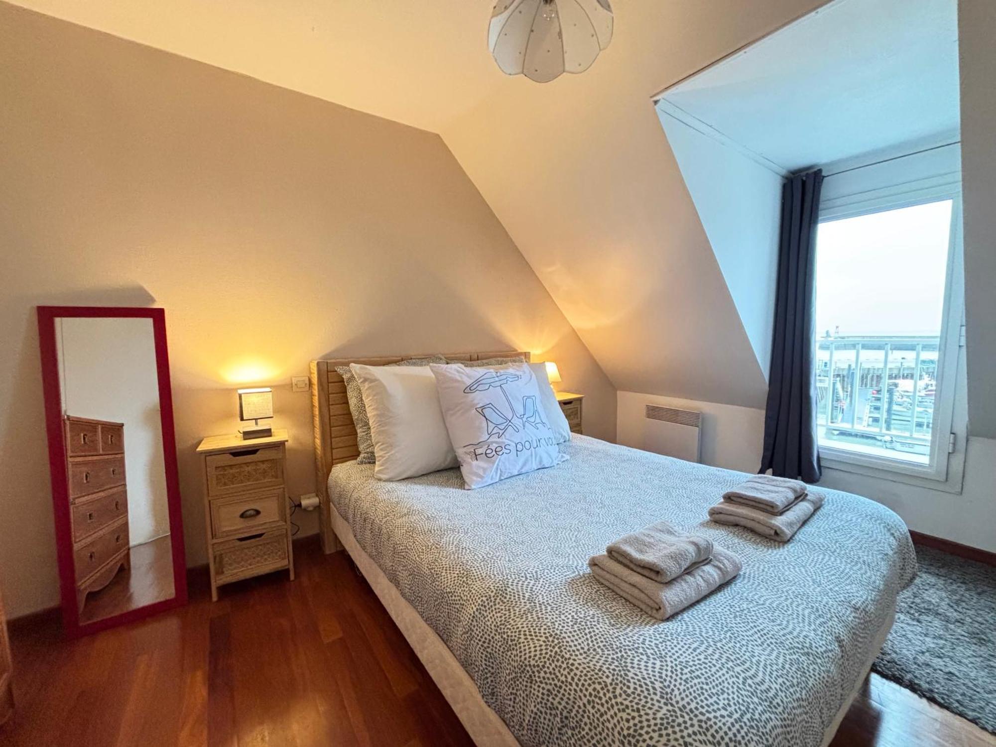 Cote Cottage Apt 3 Chambres Bien Equipee Vue Imprenable Sur Port Et Mer Etreham Экстерьер фото